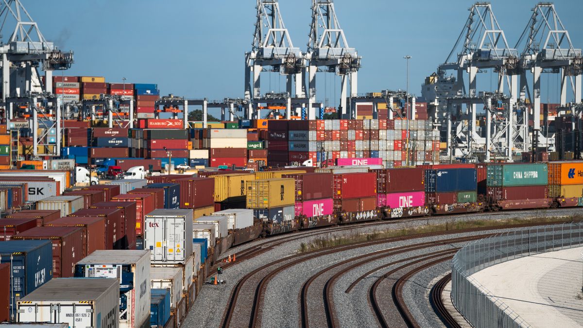 The United States Intermodal Rail System: A Global Commerce Powerhouse ...